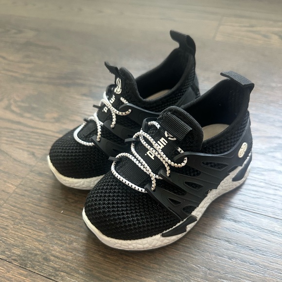 Ecko Unltd. Toddler Sneakers - Picture 1 of 7